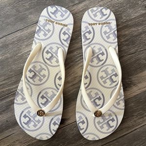 Tory Burch Thin Flip Flops